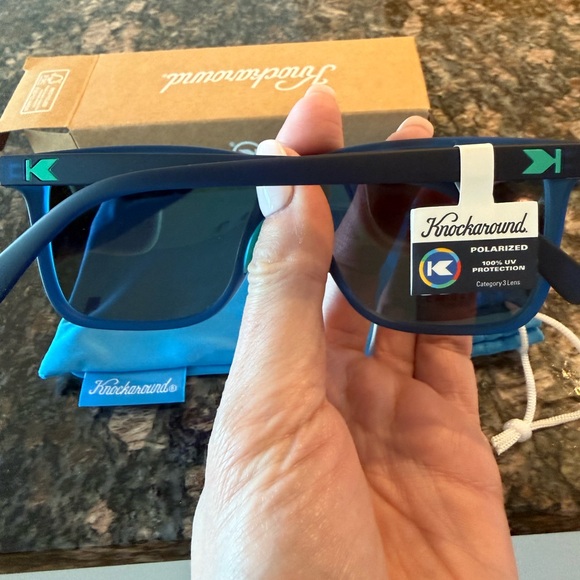 NWT Knockaround Fast Lanes Sport Rubberized Unisex Sunglasses in Navy/Mint - Picture 12 of 12